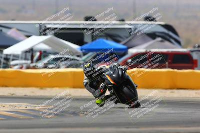 media/Apr-09-2022-SoCal Trackdays (Sat) [[c9e19a26ab]]/Turn 2 (1140am)/